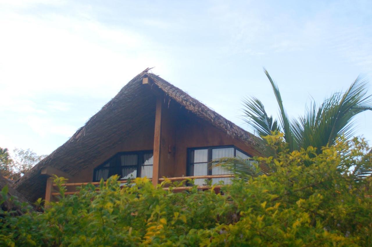 Axkan Palenque, Shows En Vivo & Gastronomia Mar Y Tierra & Travel Agency Екстериор снимка