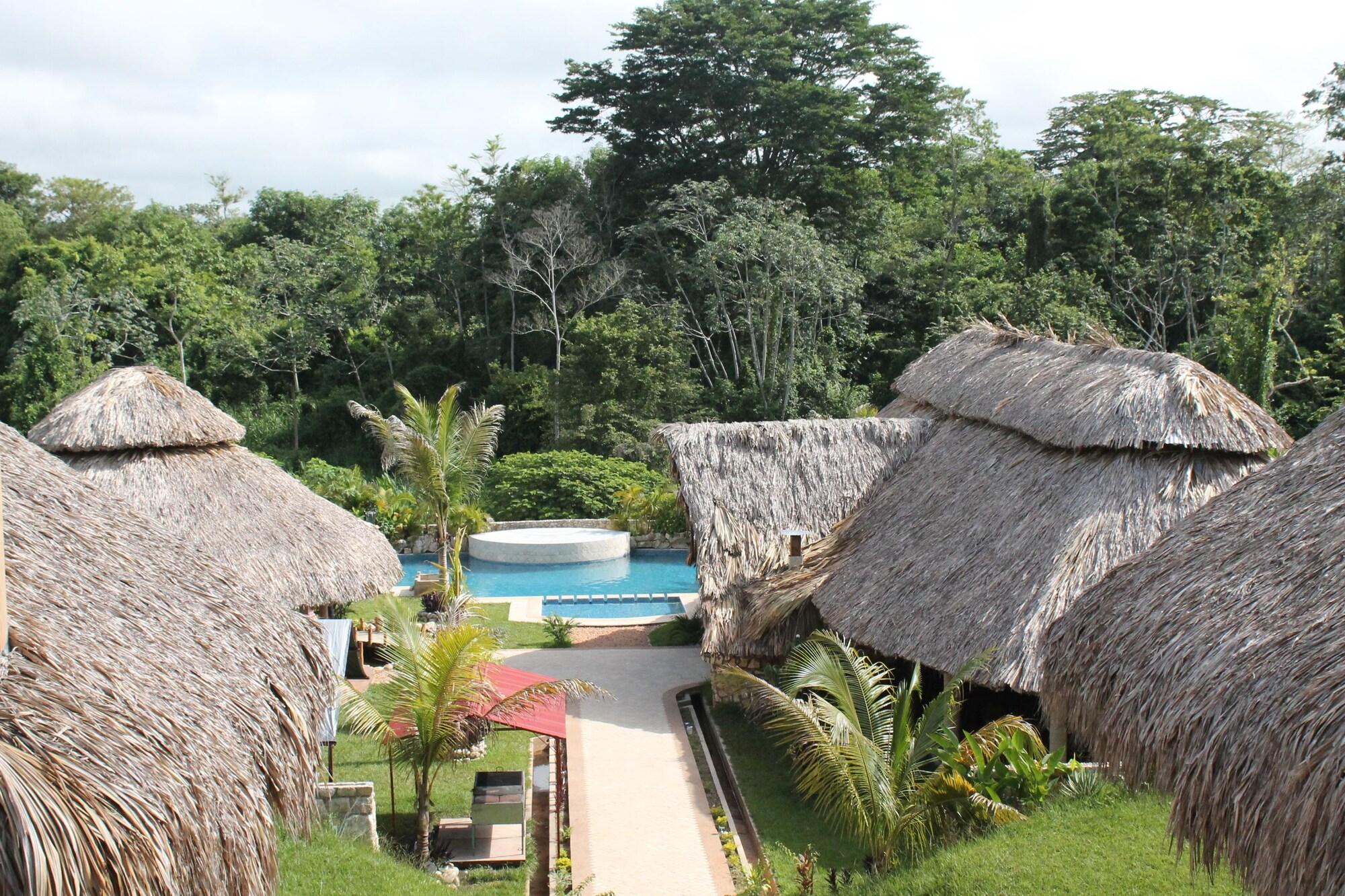 Axkan Palenque, Shows En Vivo & Gastronomia Mar Y Tierra & Travel Agency Екстериор снимка
