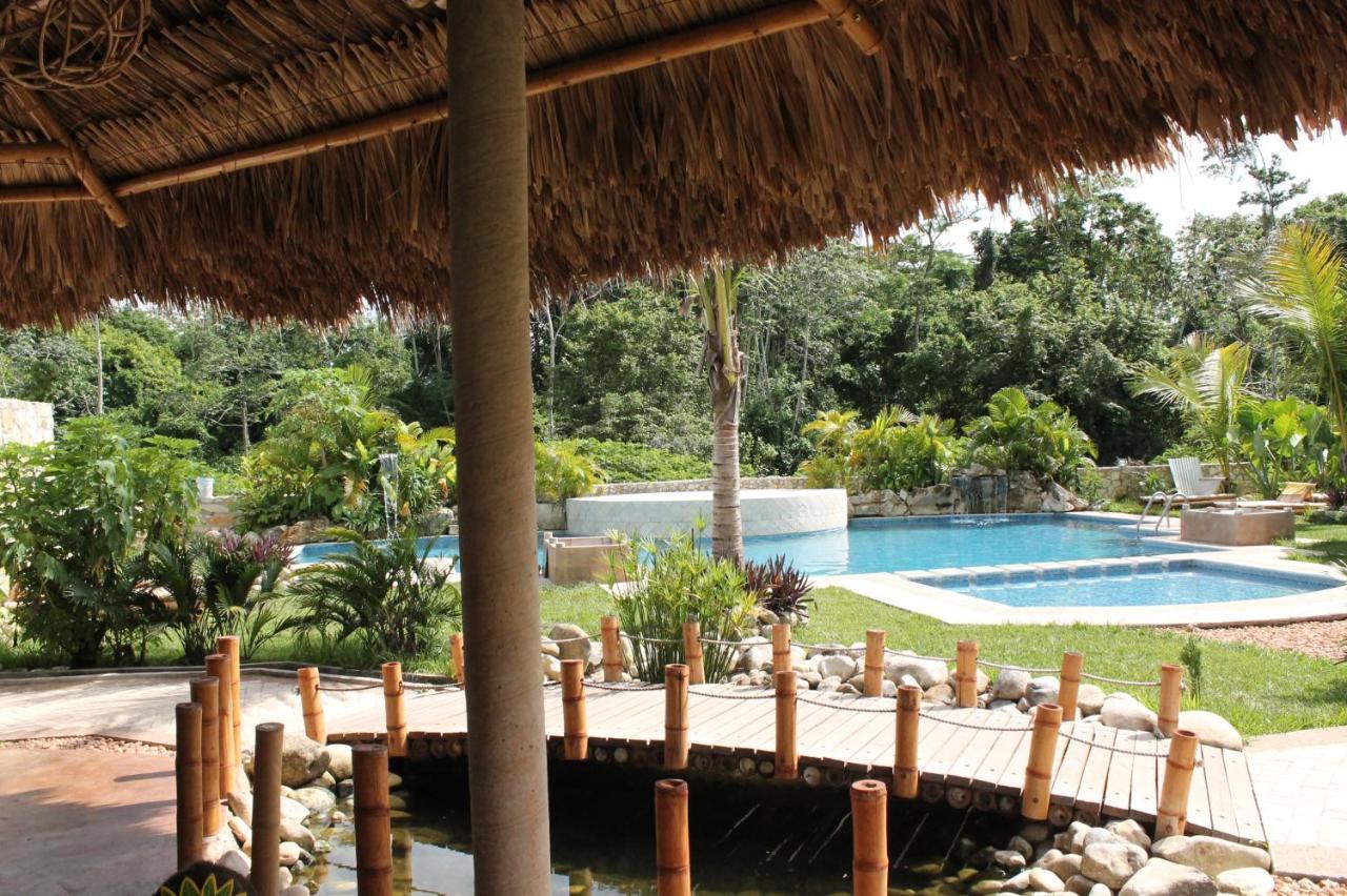 Axkan Palenque, Shows En Vivo & Gastronomia Mar Y Tierra & Travel Agency Екстериор снимка